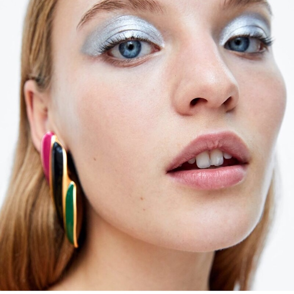 Zara Geometric Clip-on gold accent Earrings
